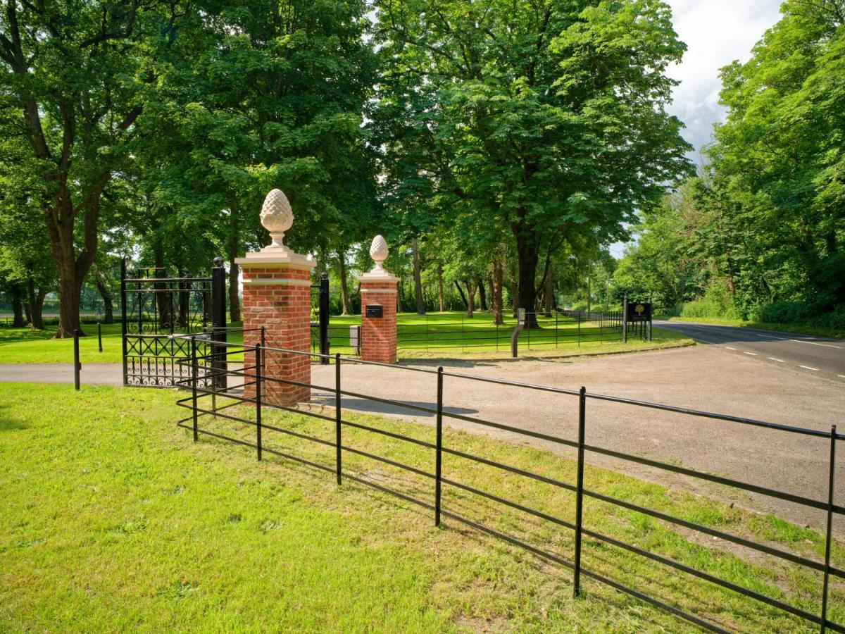 Tyrrells Park Panzió Ringwood Kültér fotó